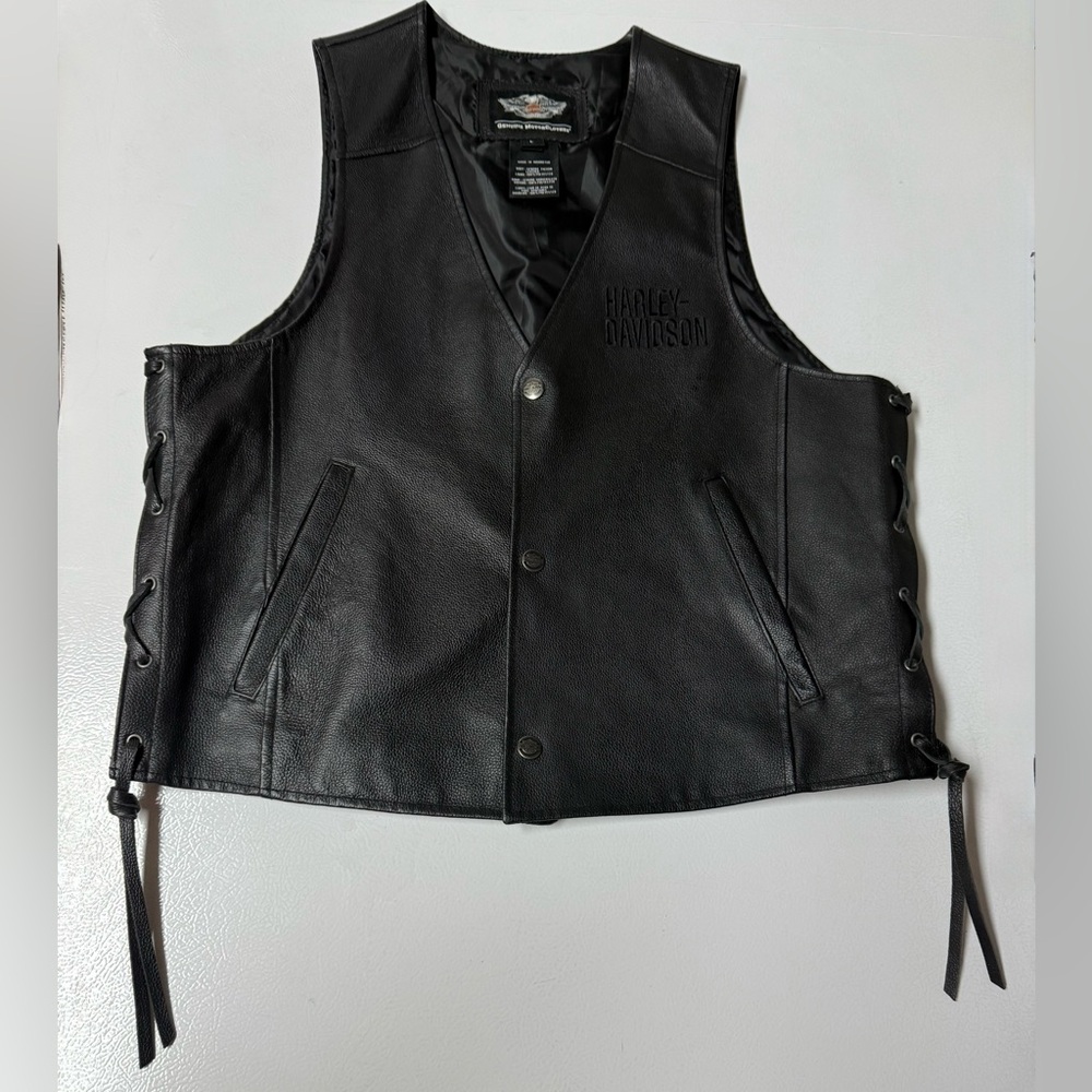 Harley Davidson black leather vest